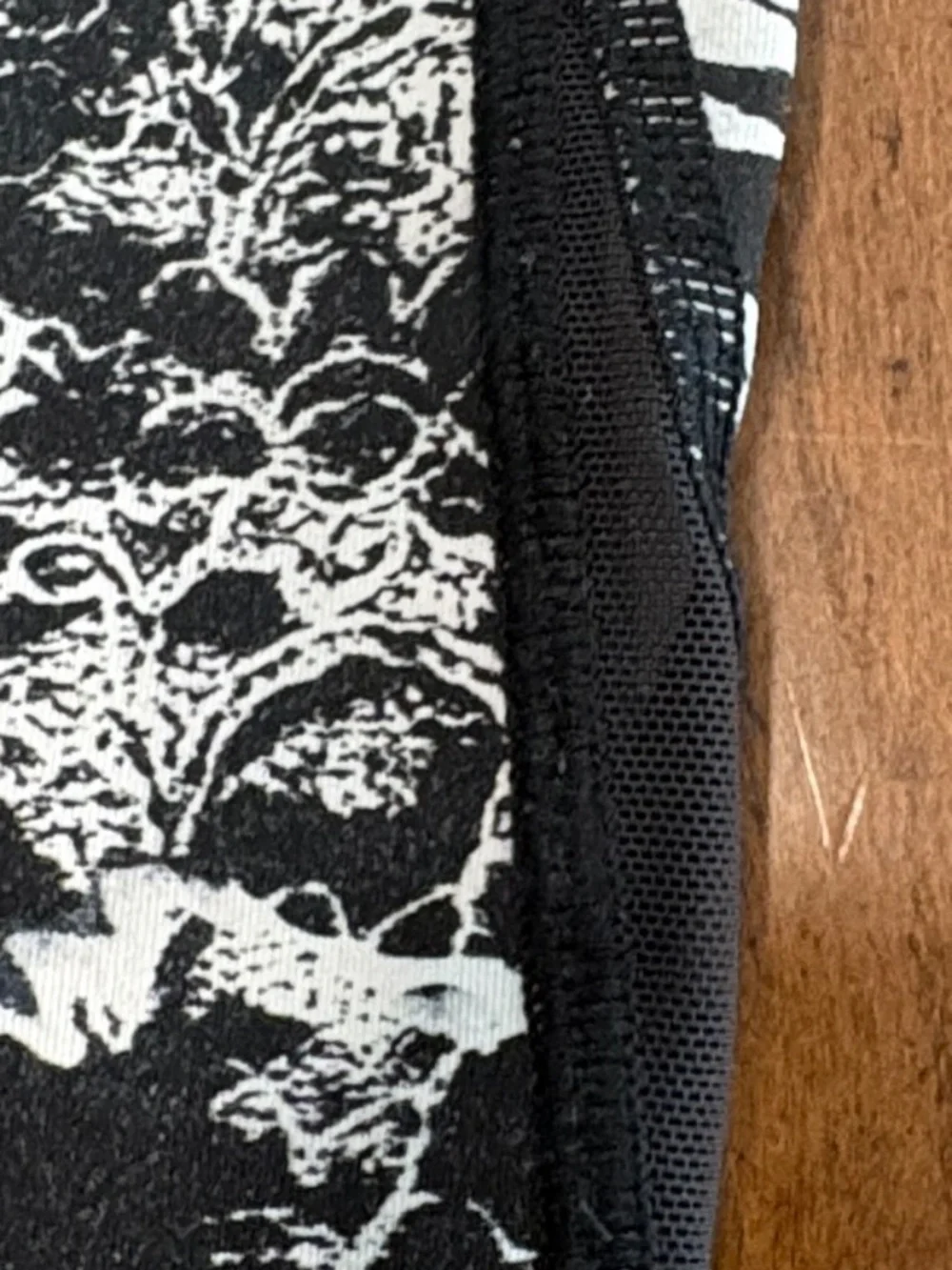 Lululemon Train Times 7/8 Leggings Interlaced Starlight Black White Mesh Size 4 - Picture 5 of 9